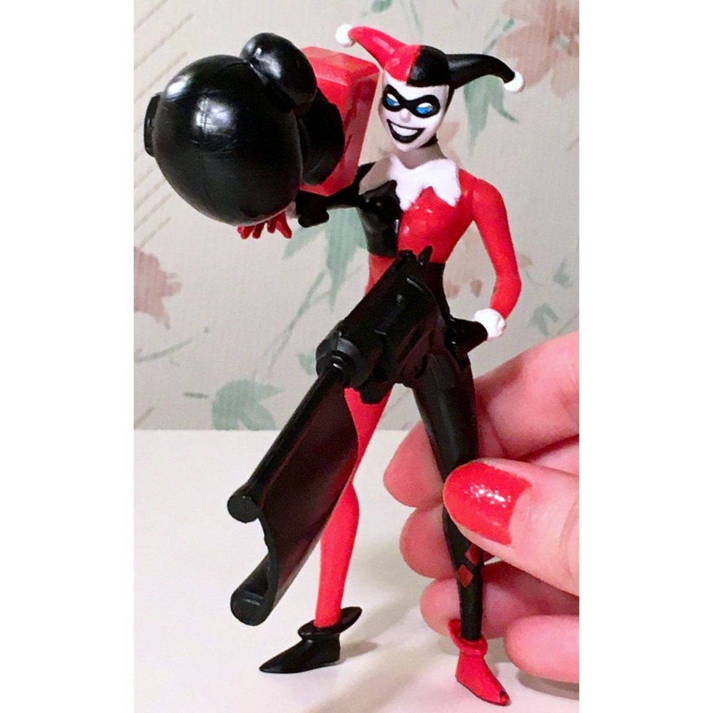 1997 Kenner Batman Harley Quinn Action Figure